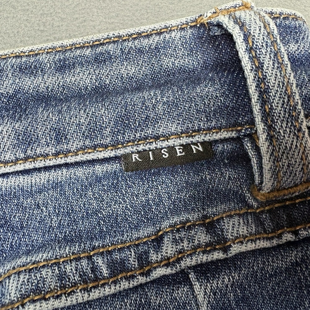 Risen Size 7/28 High-Rise Crop Wide Front and Back Sort Step Hem Dark Wash - Picture 6 of 11